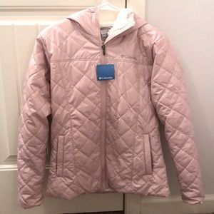 BRAND NEW Columbia puffer w/ fur